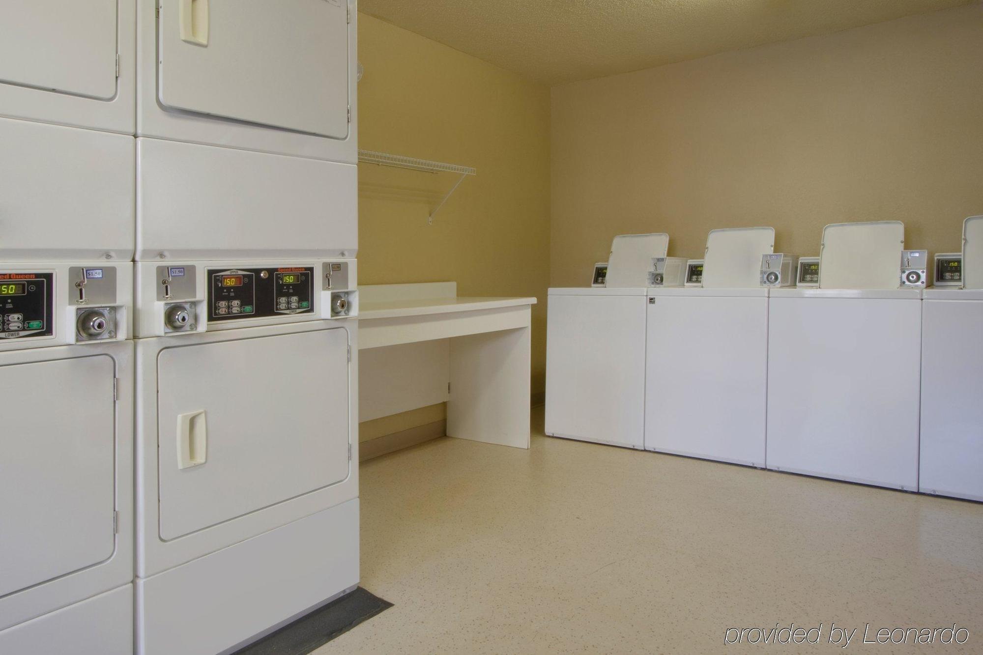 Extended Stay America Select Suites - Memphis - Cordova מראה חיצוני תמונה